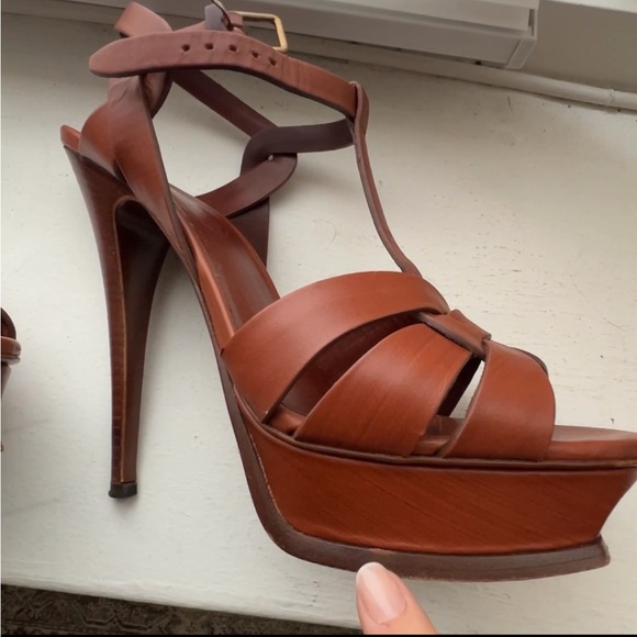 Saint Laurent Tribute Sandals - Picture 9 of 16